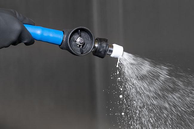 Ausência ou instabilidade do fluxo químico na saída Ausência ou instabilidade do fluxo químico na saída